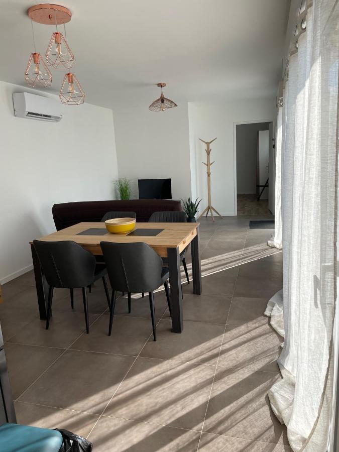 Maison Fleurs De Lys, Climatisee, Wifi Et Parking Privee Gratuit, Lave-Linge, Vernon Giverny Vernon (Eure) Exterior foto