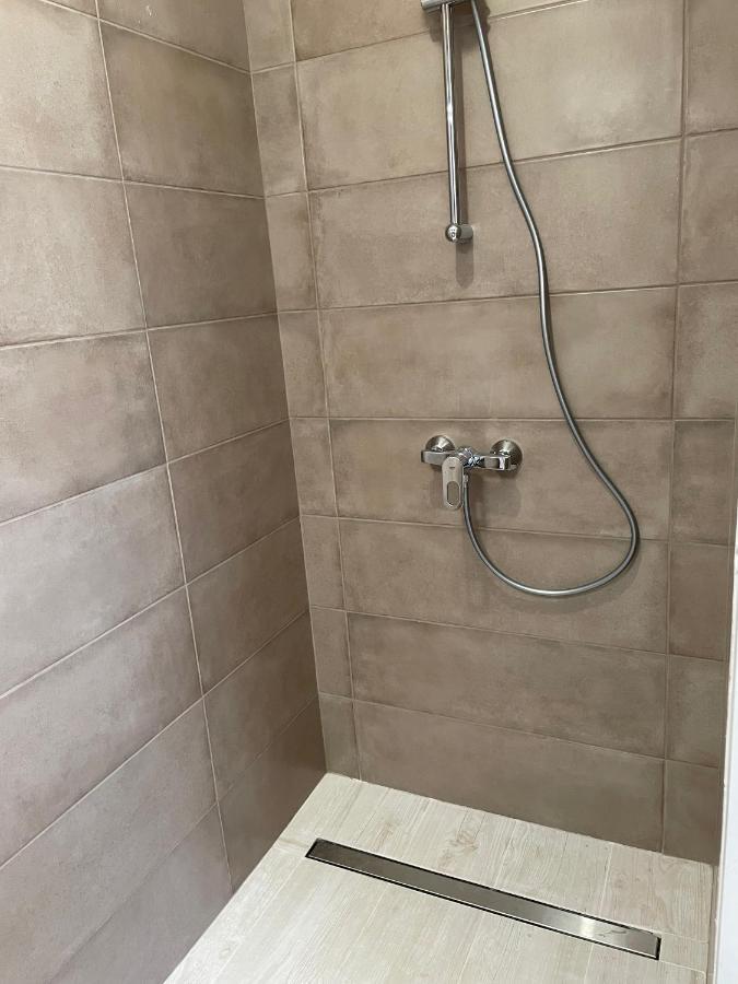 Maison Fleurs De Lys, Climatisee, Wifi Et Parking Privee Gratuit, Lave-Linge, Vernon Giverny Vernon (Eure) Exterior foto